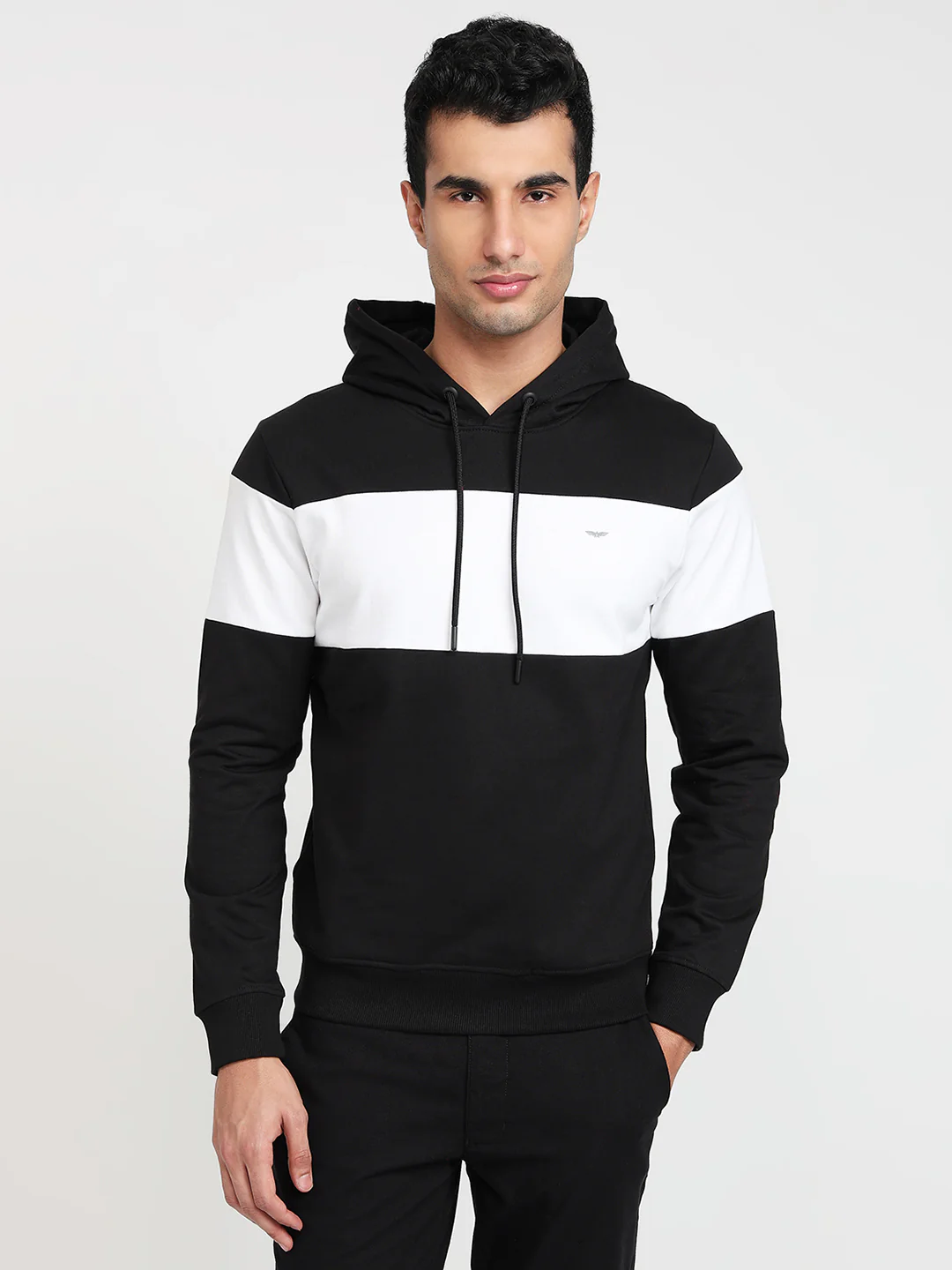 Park Avenue Men Black Solid Slim Fit Cotton Blend Sweatshirt