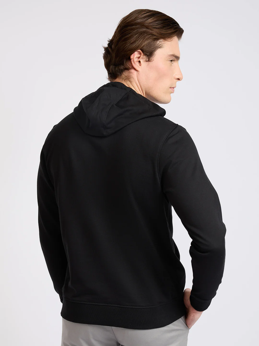 Park Avenue Men Black Solid Slim Fit Cotton Blend Sweatshirt - Image 4