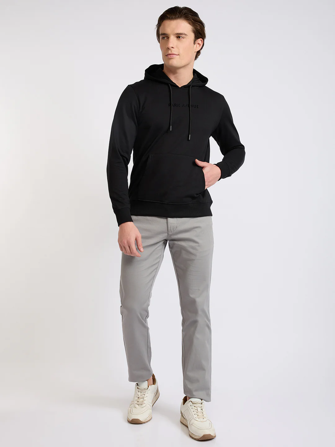 Park Avenue Men Black Solid Slim Fit Cotton Blend Sweatshirt - Image 5