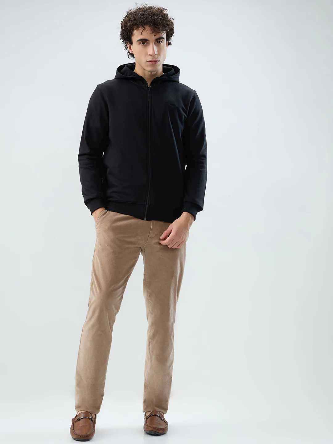Park Avenue Men Black Solid Slim Fit Cotton Blend Sweatshirt - Image 5