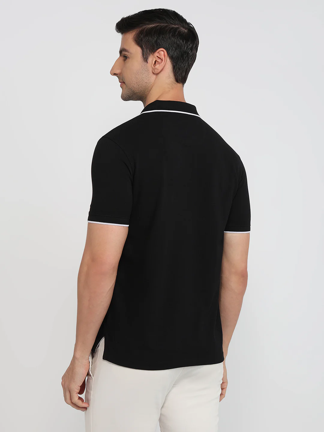 Park Avenue Men Black Solid Slim Fit Cotton Blend T-Shirt - Image 5