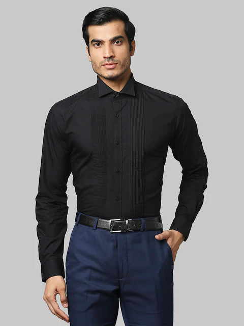 Park Avenue Men Black Solid Slim Fit Cotton Shirt