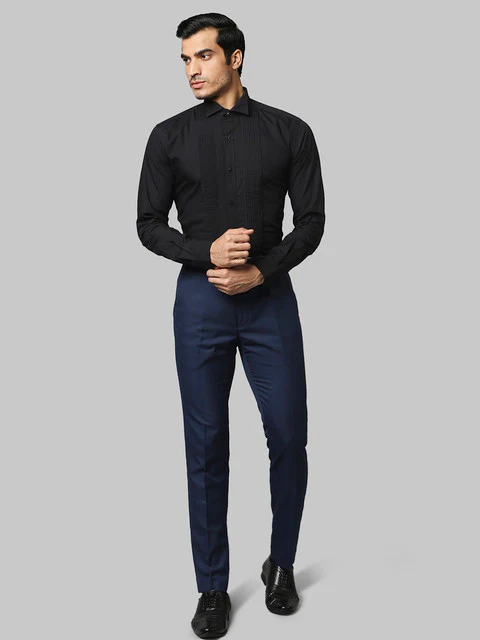 Park Avenue Men Black Solid Slim Fit Cotton Shirt - Image 5