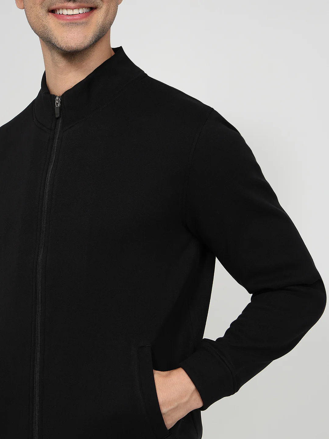 Park Avenue Men Black Solid Slim Fit Polyester Blend Sweatshirt - Image 6