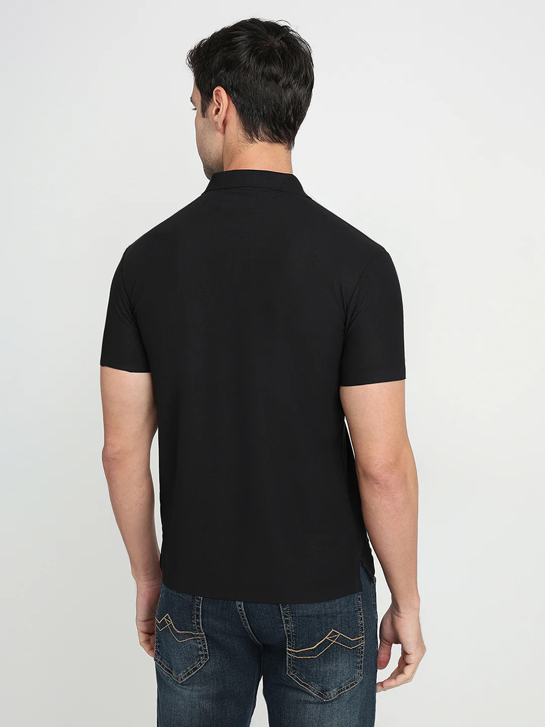 Park Avenue Men Black Solid Slim Fit Polyester Half Sleeve T-Shirt - Image 4