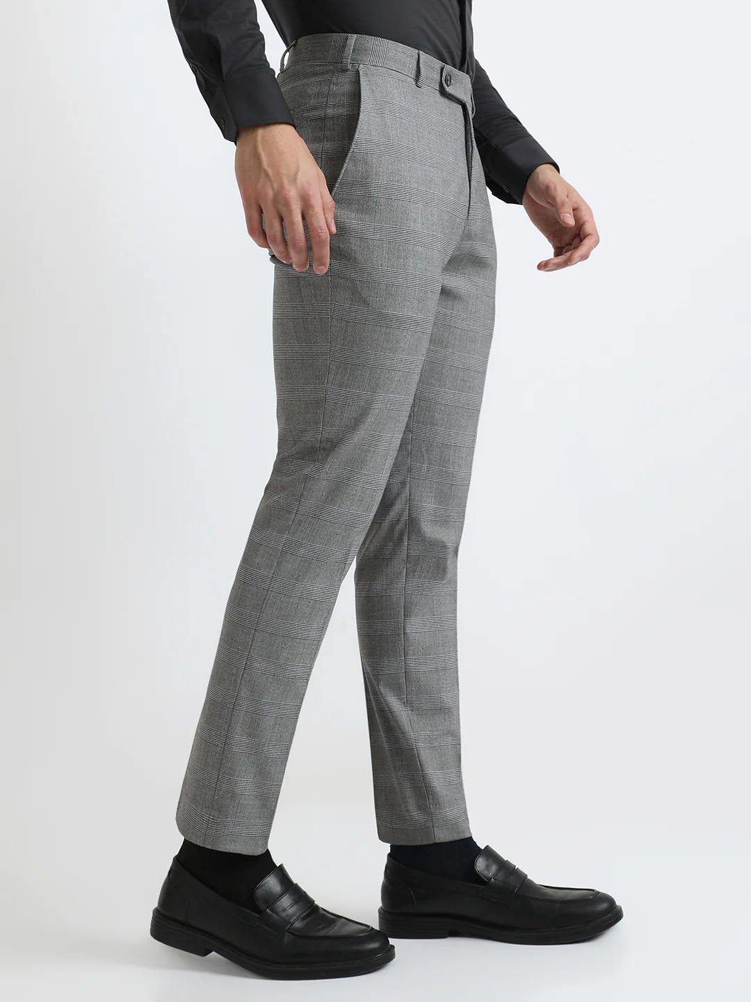 Park Avenue Men Black Solid Super Slim Fit Polyester Blend Trouser - Image 2