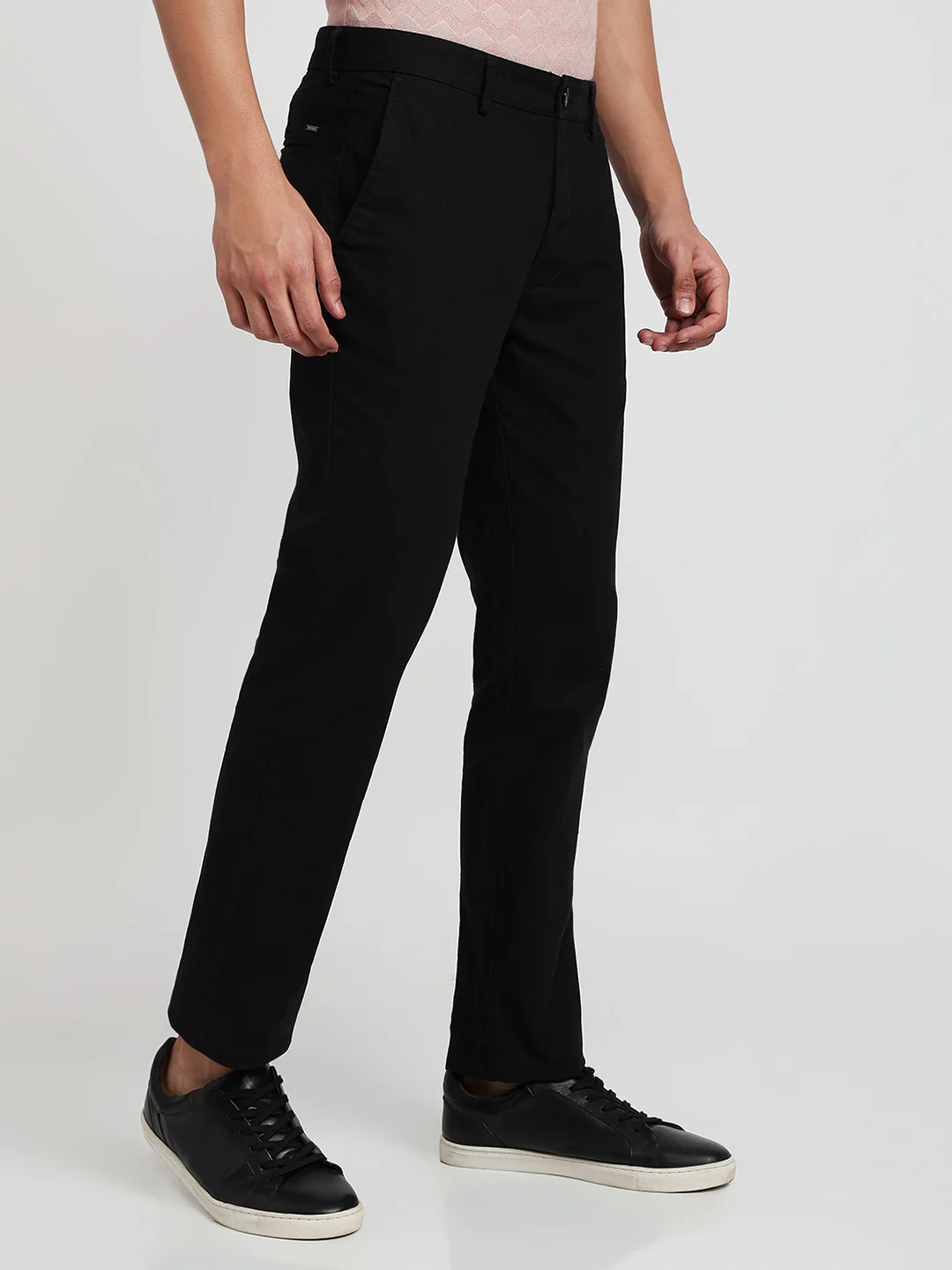 Park Avenue Men Black Structure Slim Fit Cotton Trouser - Image 3