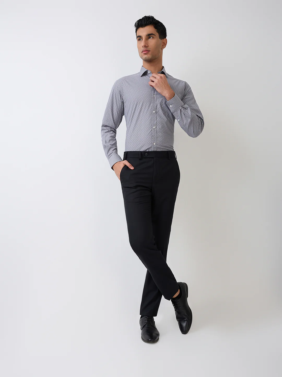 Park Avenue Men Black Structure Slim Fit Wool Blend Trouser - Image 5