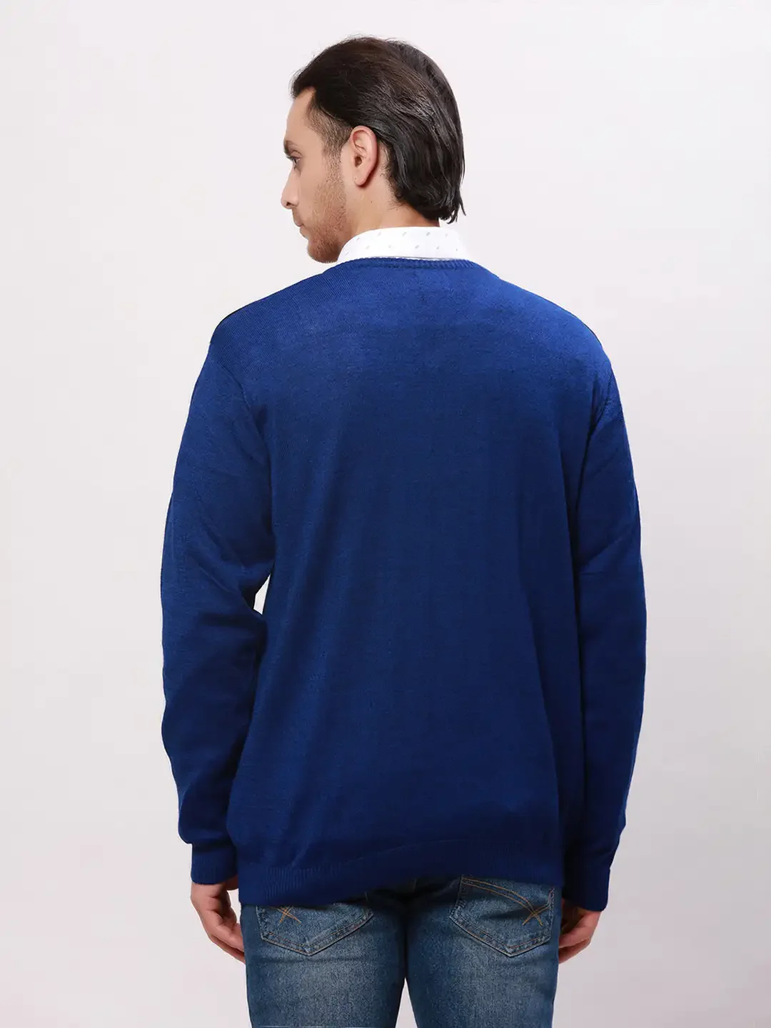 Park Avenue Men Blue Regular Fit Argyle V Neck Collar Pullovers - Image 4