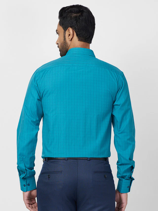 Park Avenue Men Blue Checkered Slim Fit Full Sleeve Semi Cut Away Collar Shirt - Image 4