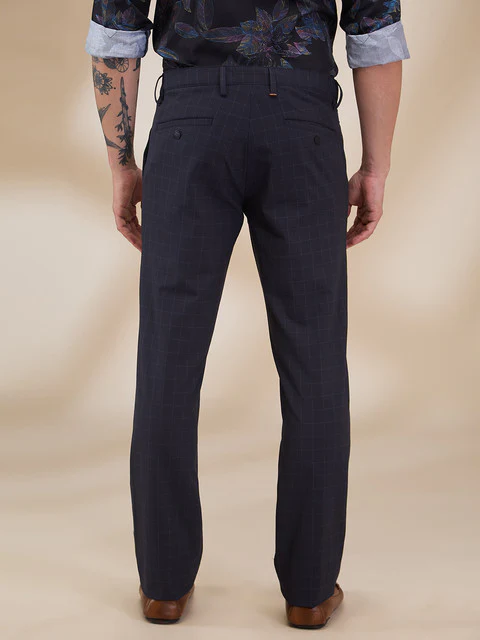 Park Avenue Men Blue Checks Commutech Fit Polyester Blend Trouser - Image 4