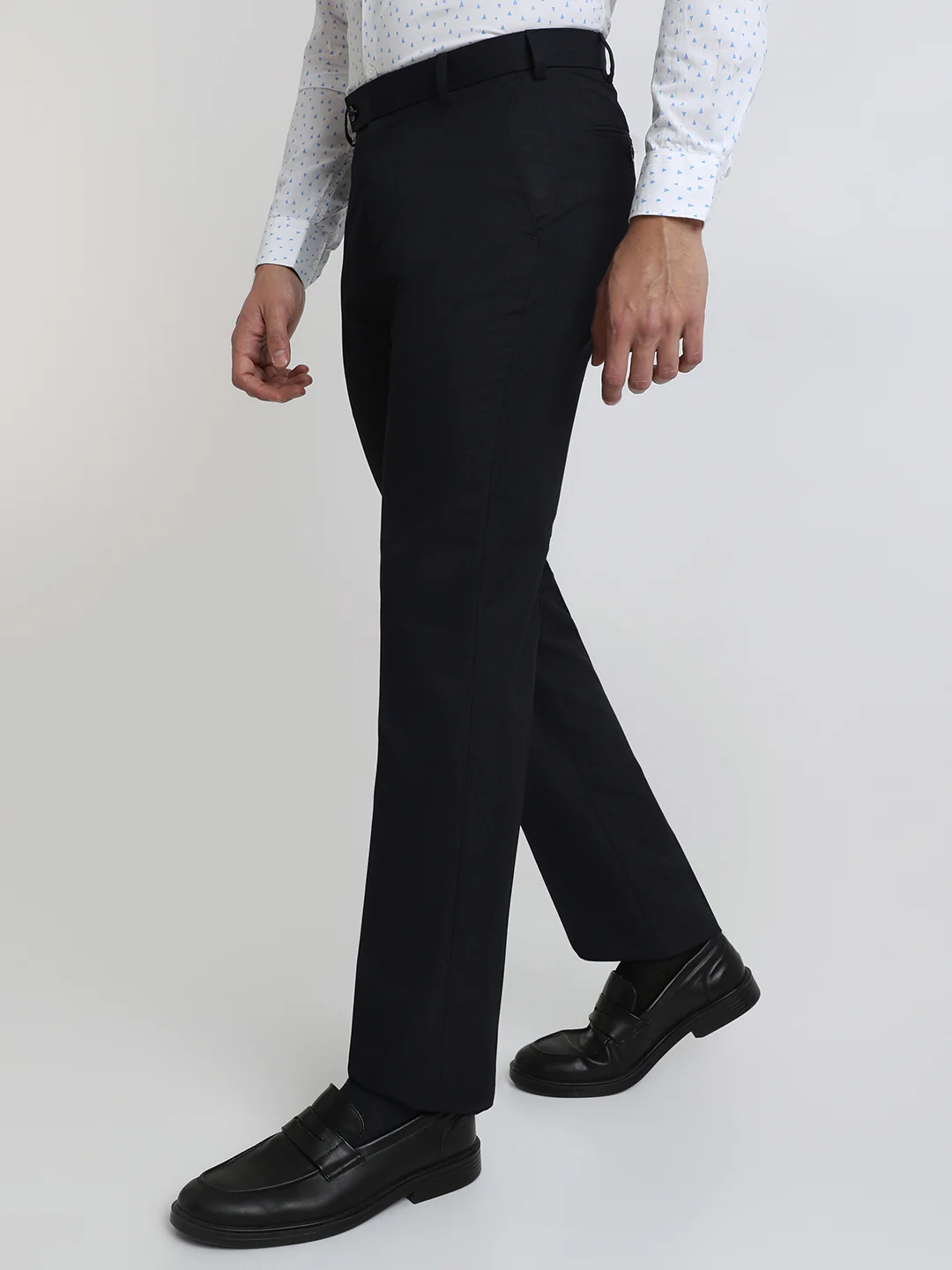 Park Avenue Men Blue Checks Regular Fit Polyester Blend Trouser - Image 3