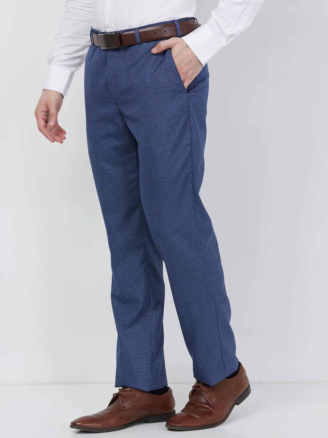 Park Avenue Men Blue Checks Regular Fit Polyester Blend Trouser - Image 3