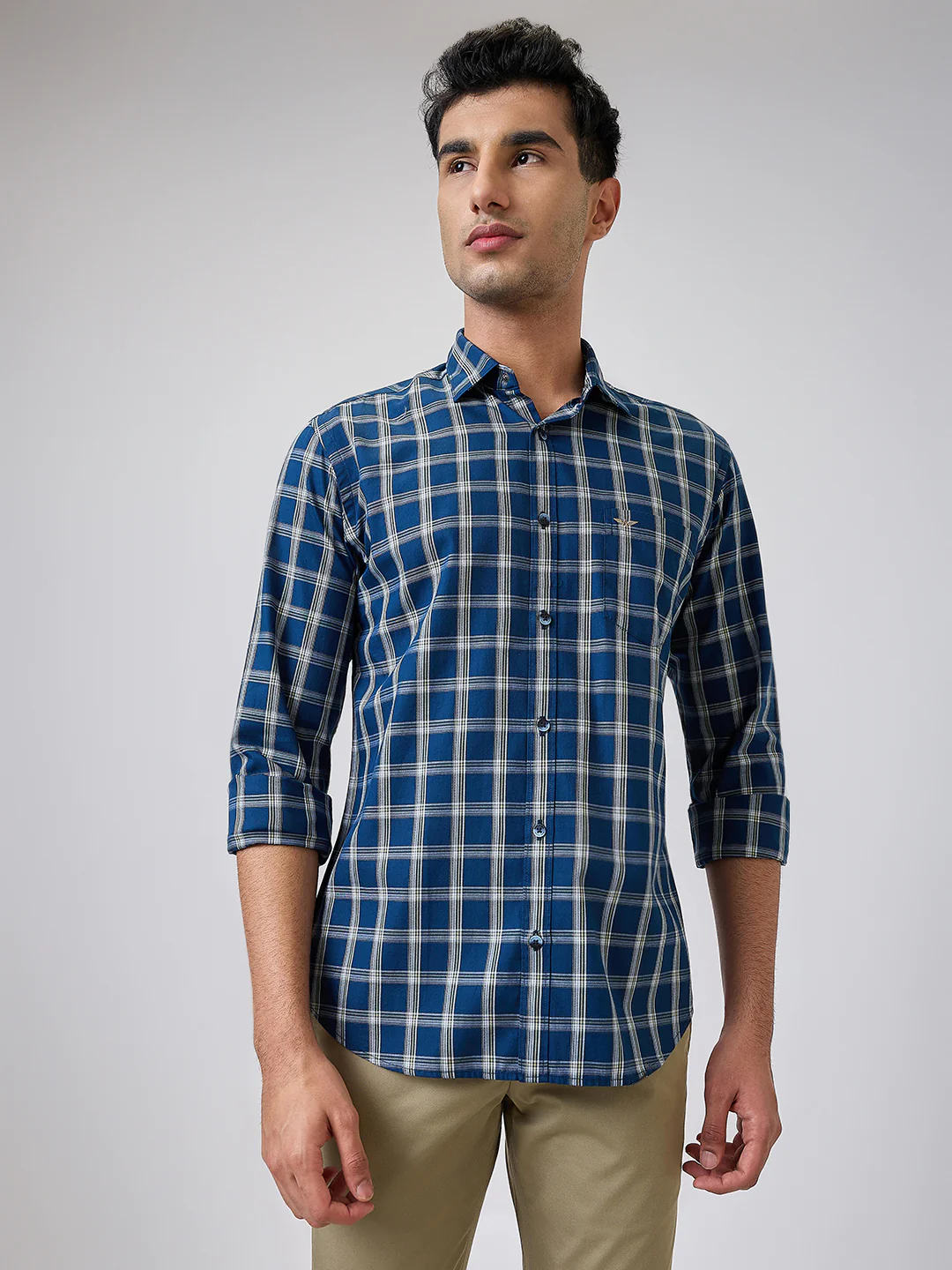 Park Avenue Men Blue Checks Slim Fit Cotton Blend Shirt