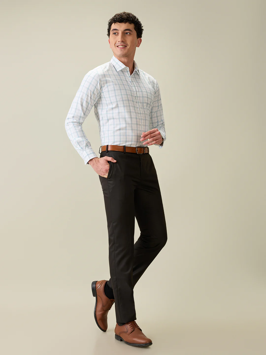 Park Avenue Men Blue Checks Slim Fit Cotton Blend Shirt - Image 6