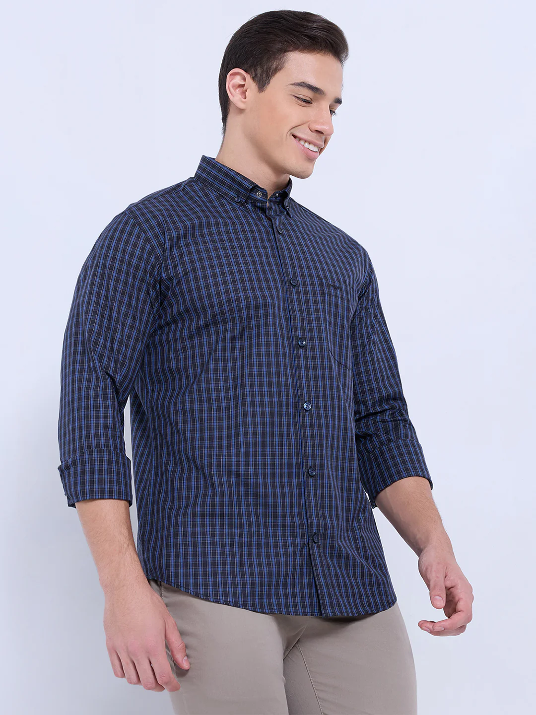 Park Avenue Men Blue Checks Slim Fit Cotton Casual Shirt - Image 4