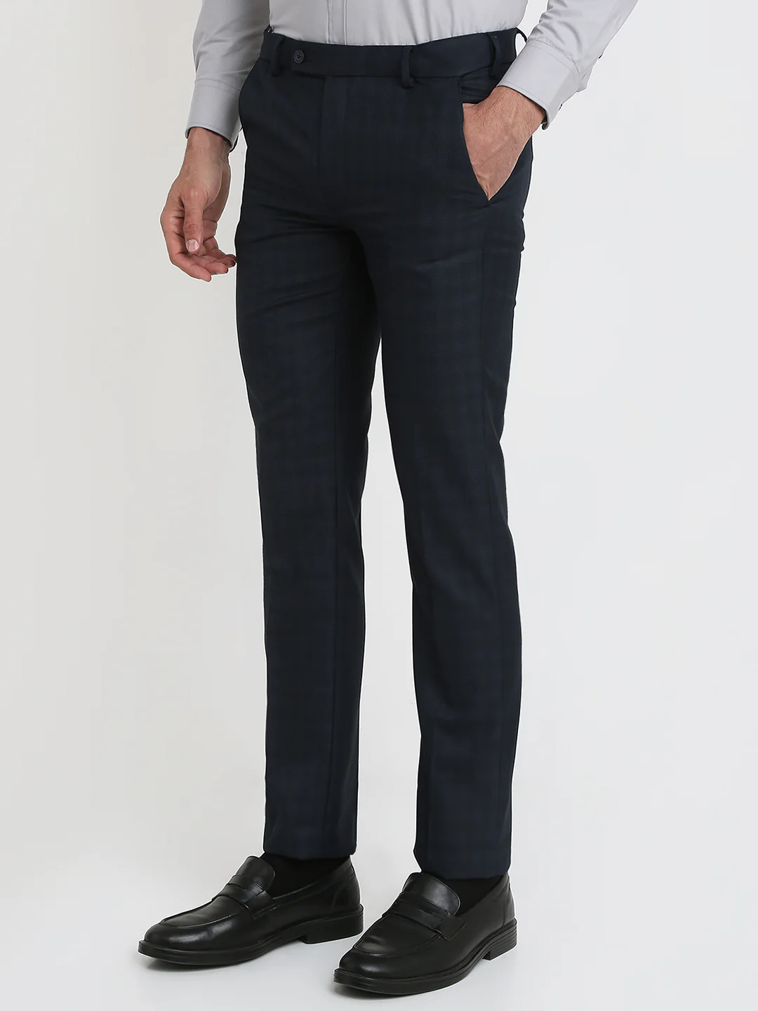 Park Avenue Men Blue Checks Slim Fit Polyester Blend Trouser - Image 2