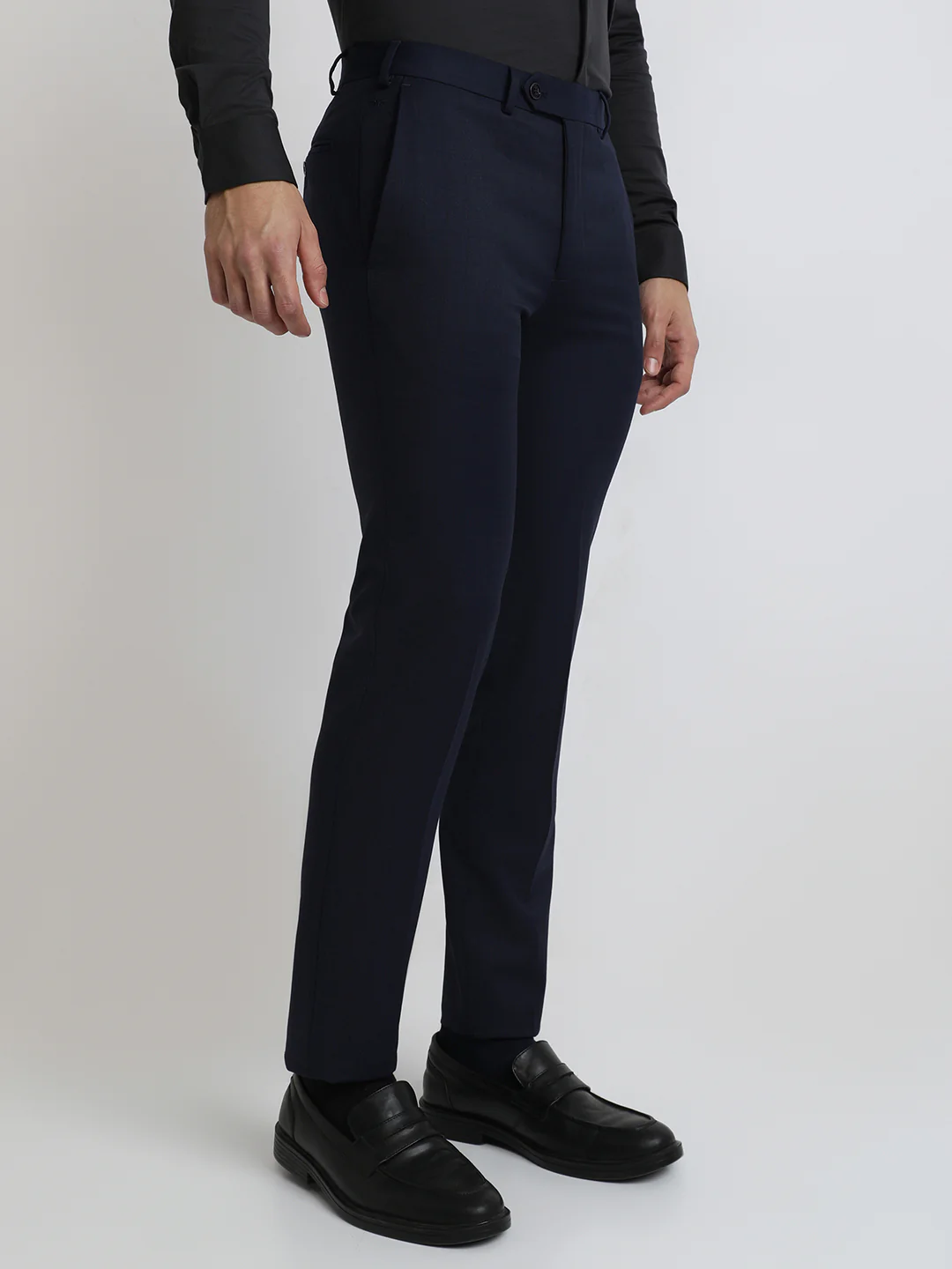 Park Avenue Men Blue Checks Slim Fit Polyester Blend Trouser