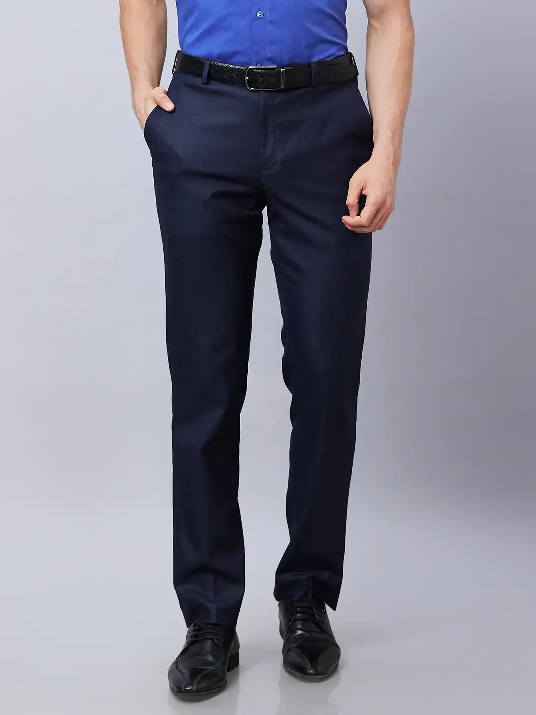 Park Avenue Men Blue Checks Smart Fit Polyester Blend Trousers