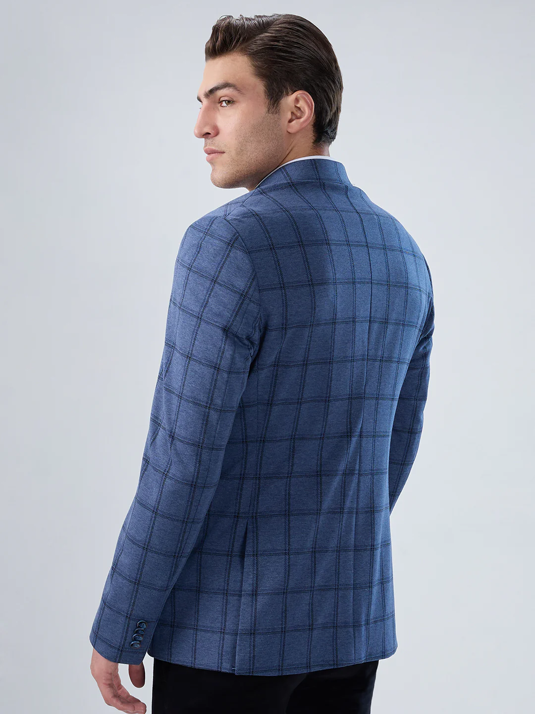 Park Avenue Men Blue Checks Super Slim Fit Terylene Blend Blazer - Image 4