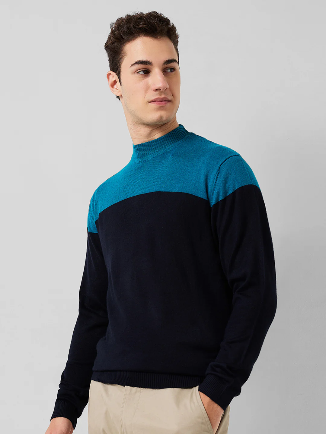Park Avenue Men Blue Colorblock Regular Fit Acrylic Blend Sweaters - Image 2