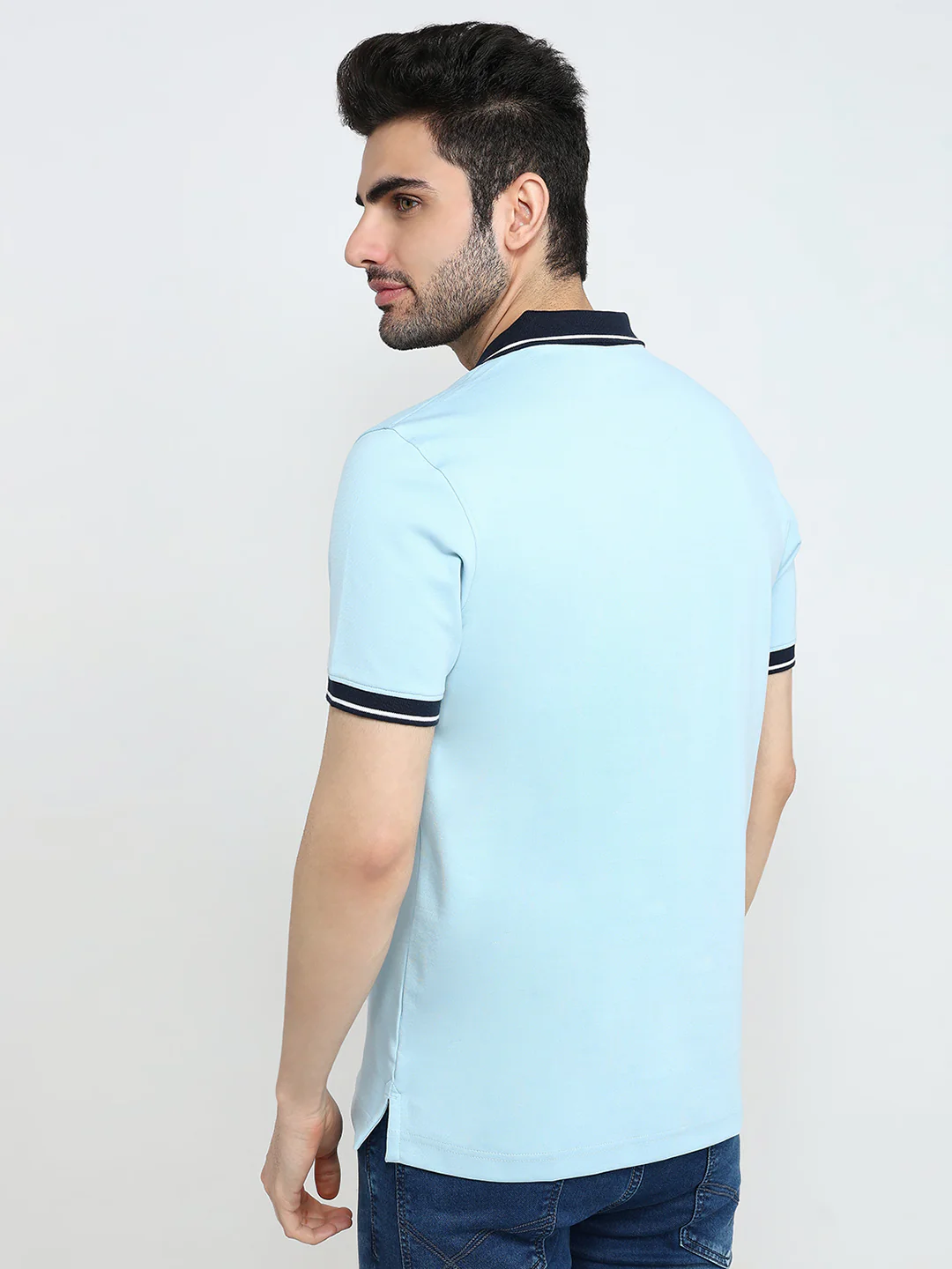 Park Avenue Men Blue Colorblock Slim Fit Cotton Half Sleeve T-Shirt - Image 4