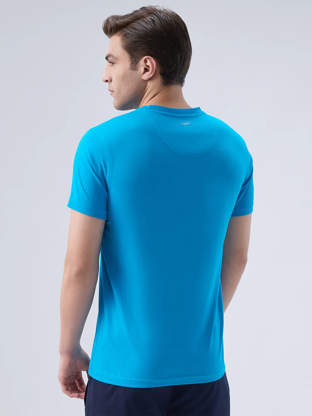 Park Avenue Men Blue Cotton T-Shirt - Image 4