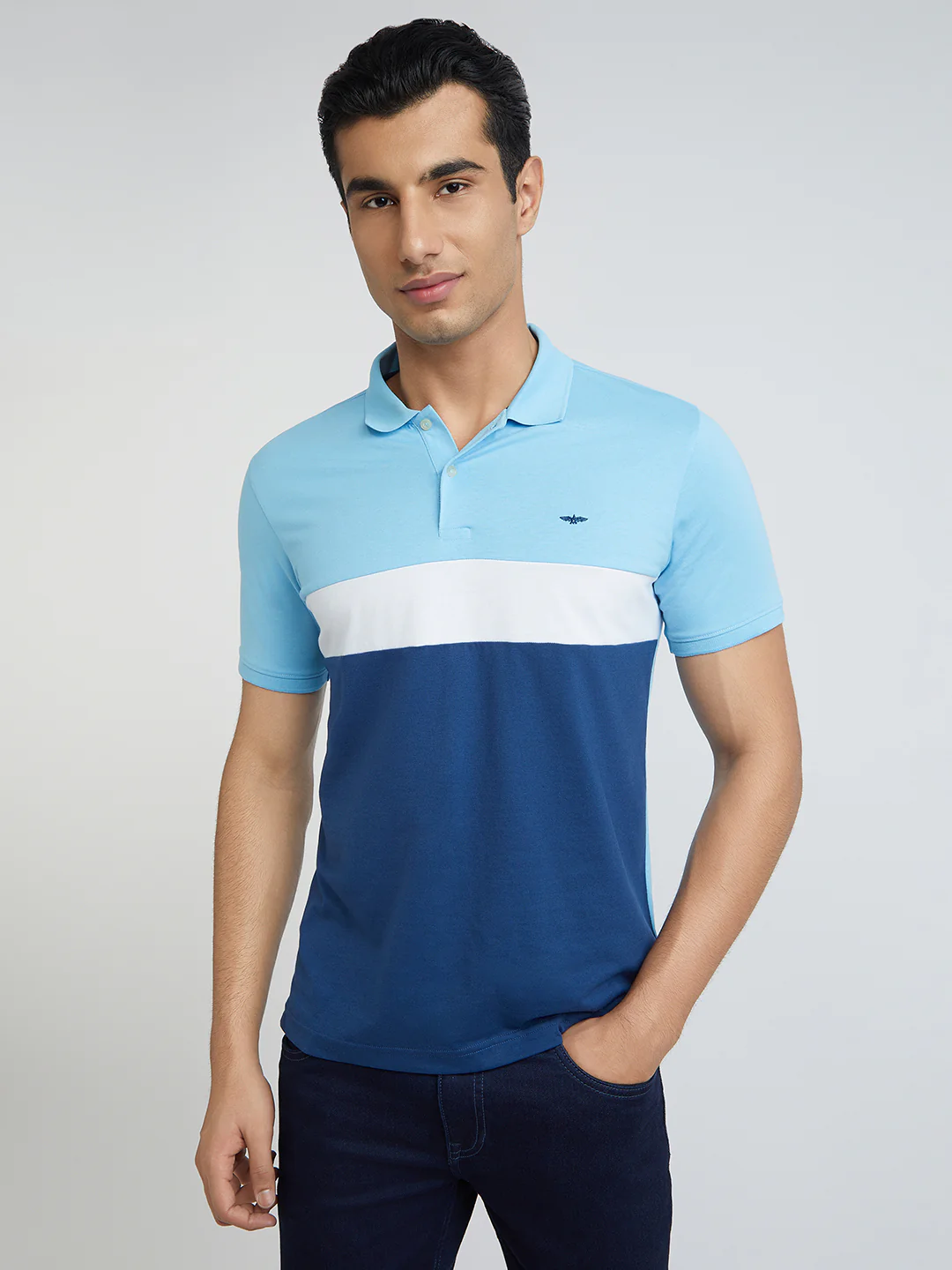 Park Avenue Men Blue Cut & Sew Slim Fit Cotton Blend T-Shirt