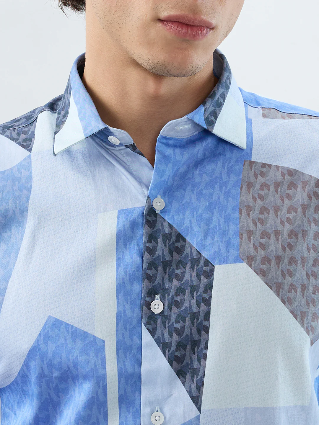Park Avenue Men Blue Print Slim Fit Cotton Shirt - Image 6