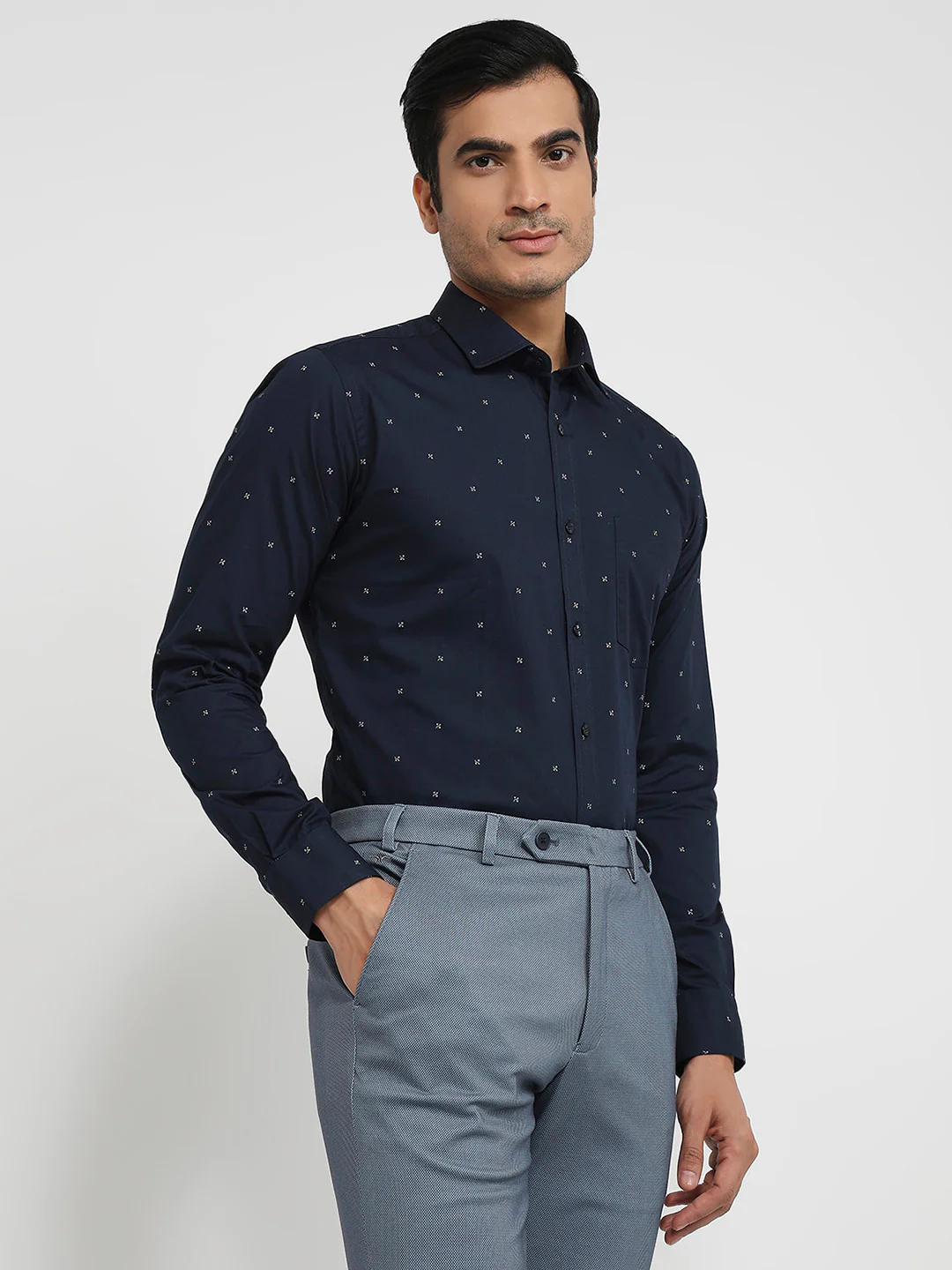 Park Avenue Men Blue Print Slim Fit Cotton Shirt - Image 3