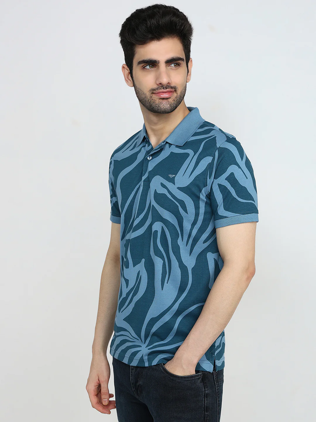Park Avenue Men Blue Printed Slim Fit Cotton Blend Half Sleeve T-Shirt - Image 2