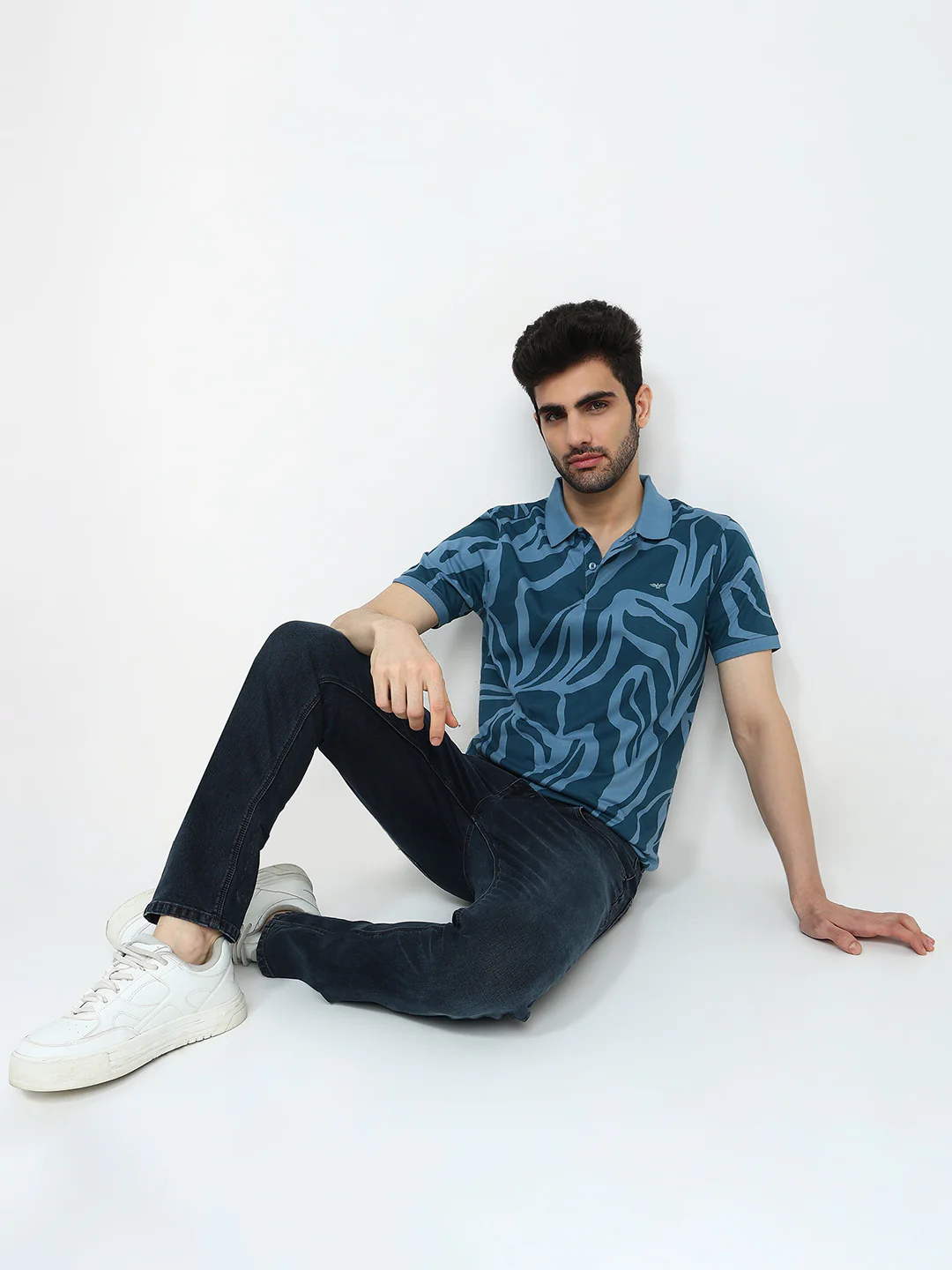 Park Avenue Men Blue Printed Slim Fit Cotton Blend Half Sleeve T-Shirt - Image 5