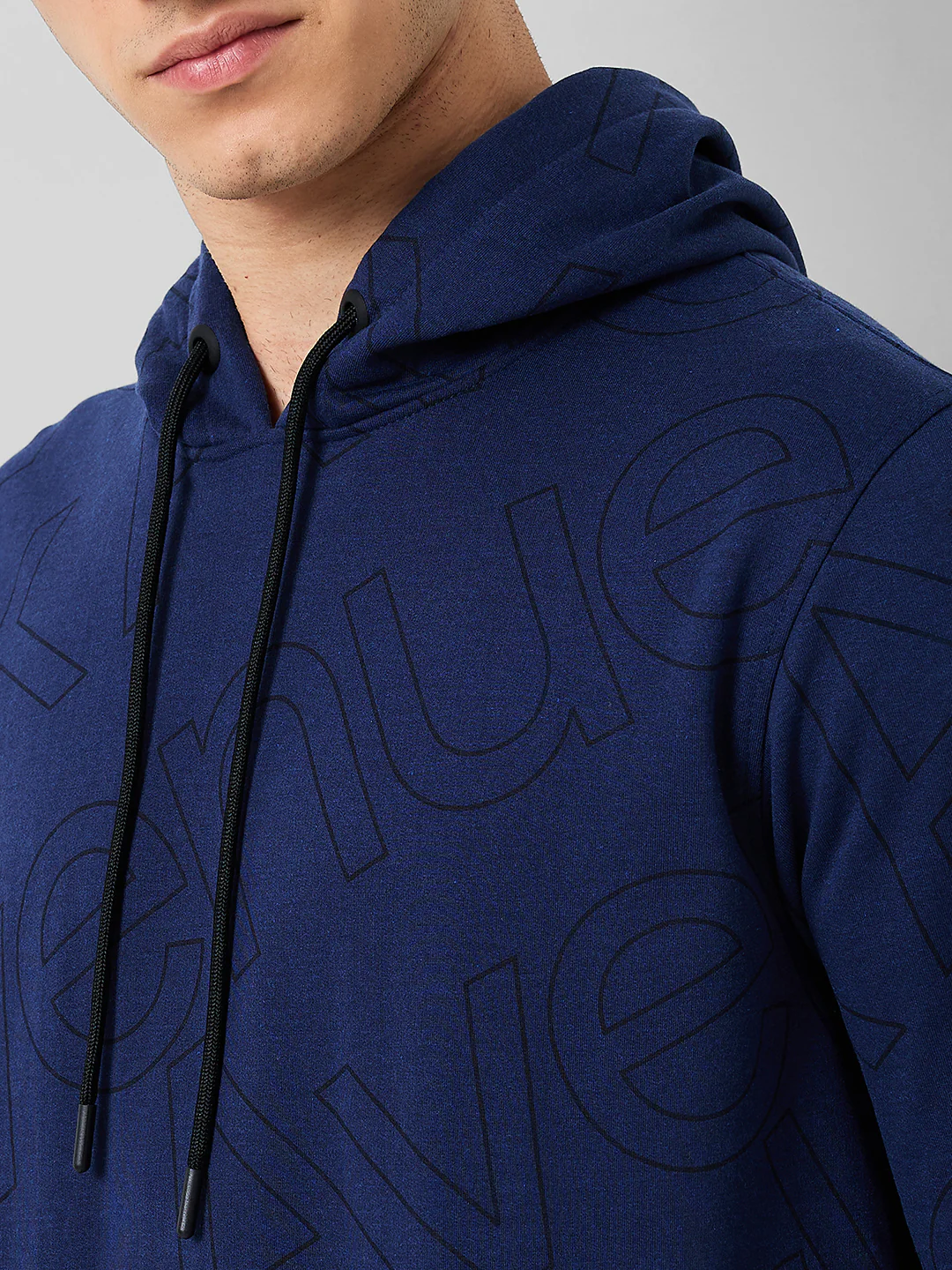 Park Avenue Men Blue Printed Slim Fit Cotton Blend Sweatshirt - Image 5