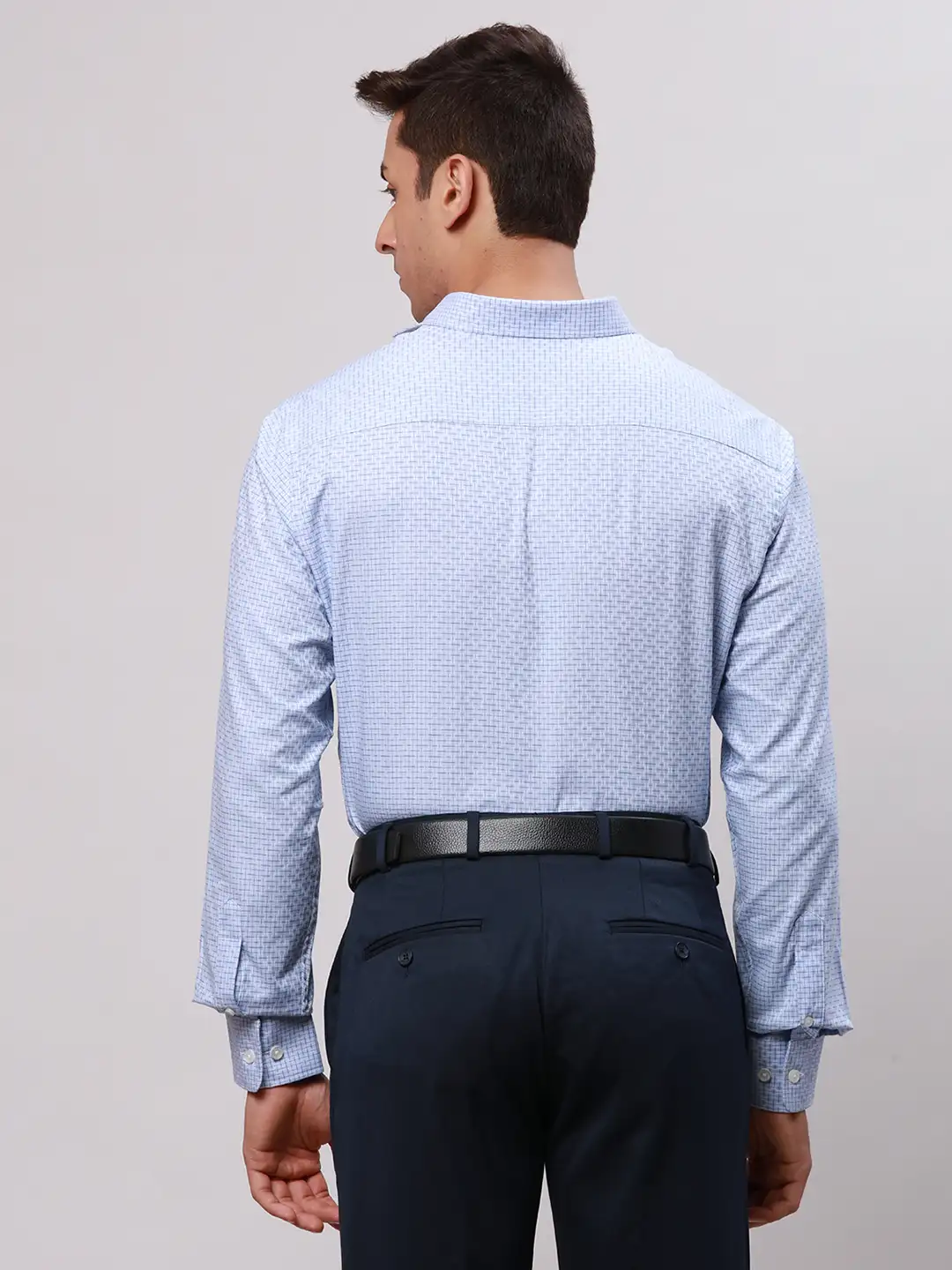 Park Avenue Men Blue Regular Fit Checks Cotton Full Sleeve Ainsley Collar Shirts - Image 4