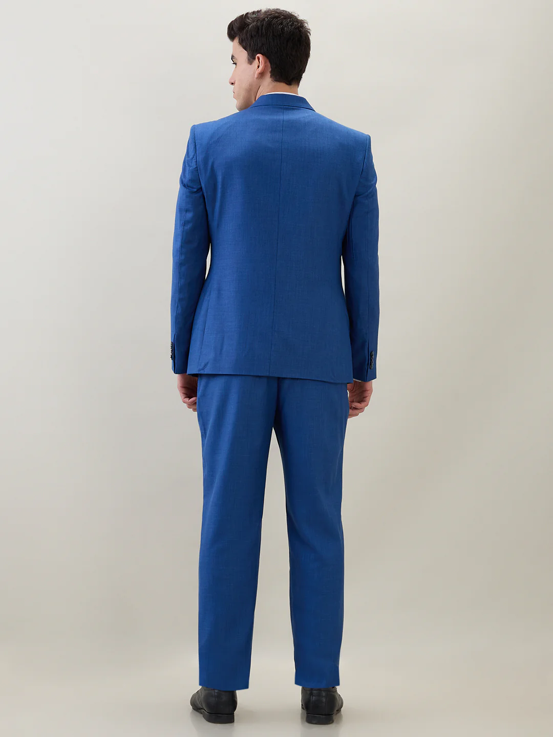 Park Avenue Men Blue Regular Fit Solid Suit - Image 4