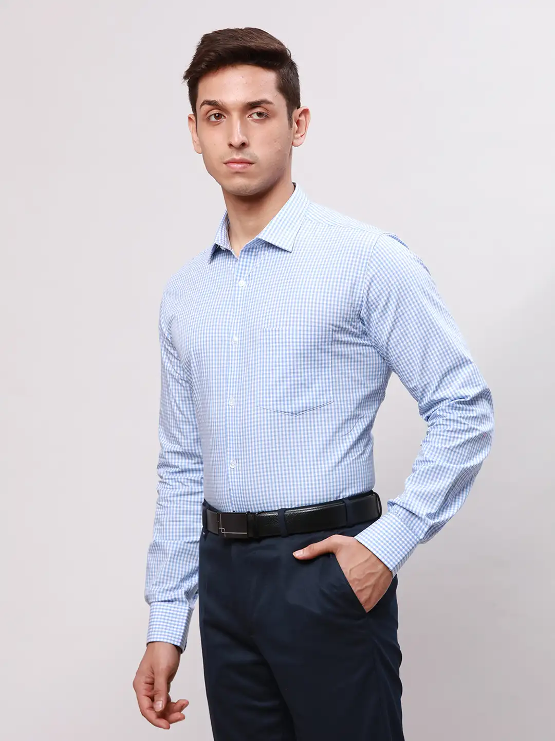 Park Avenue Men Blue Slim Fit Checks Cotton Shirts - Image 3