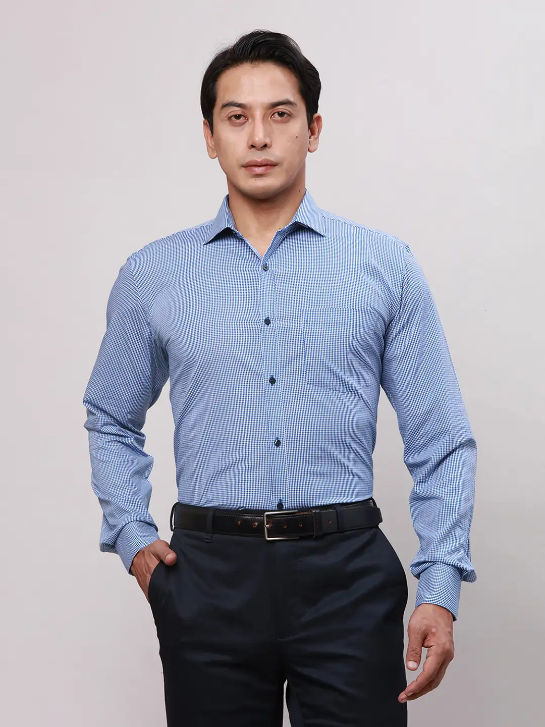 Park Avenue Men Blue Slim Fit Checks Cotton Shirts
