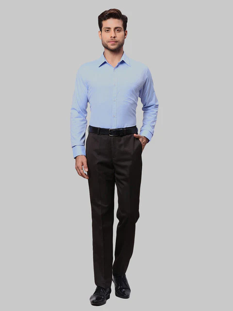 Park Avenue Men Blue Slim Fit Checks Shirt - Image 5