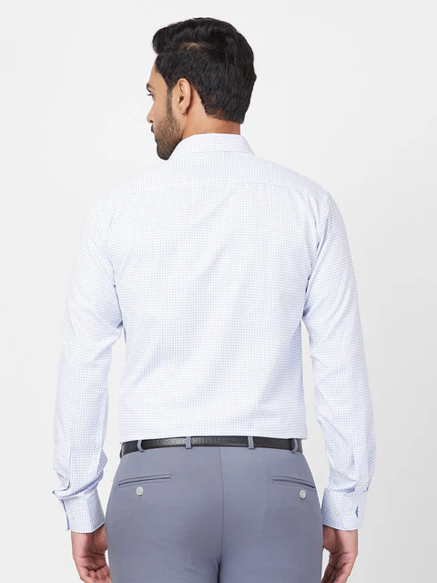 Park Avenue Men Blue Slim Fit Checks Shirt - Image 4