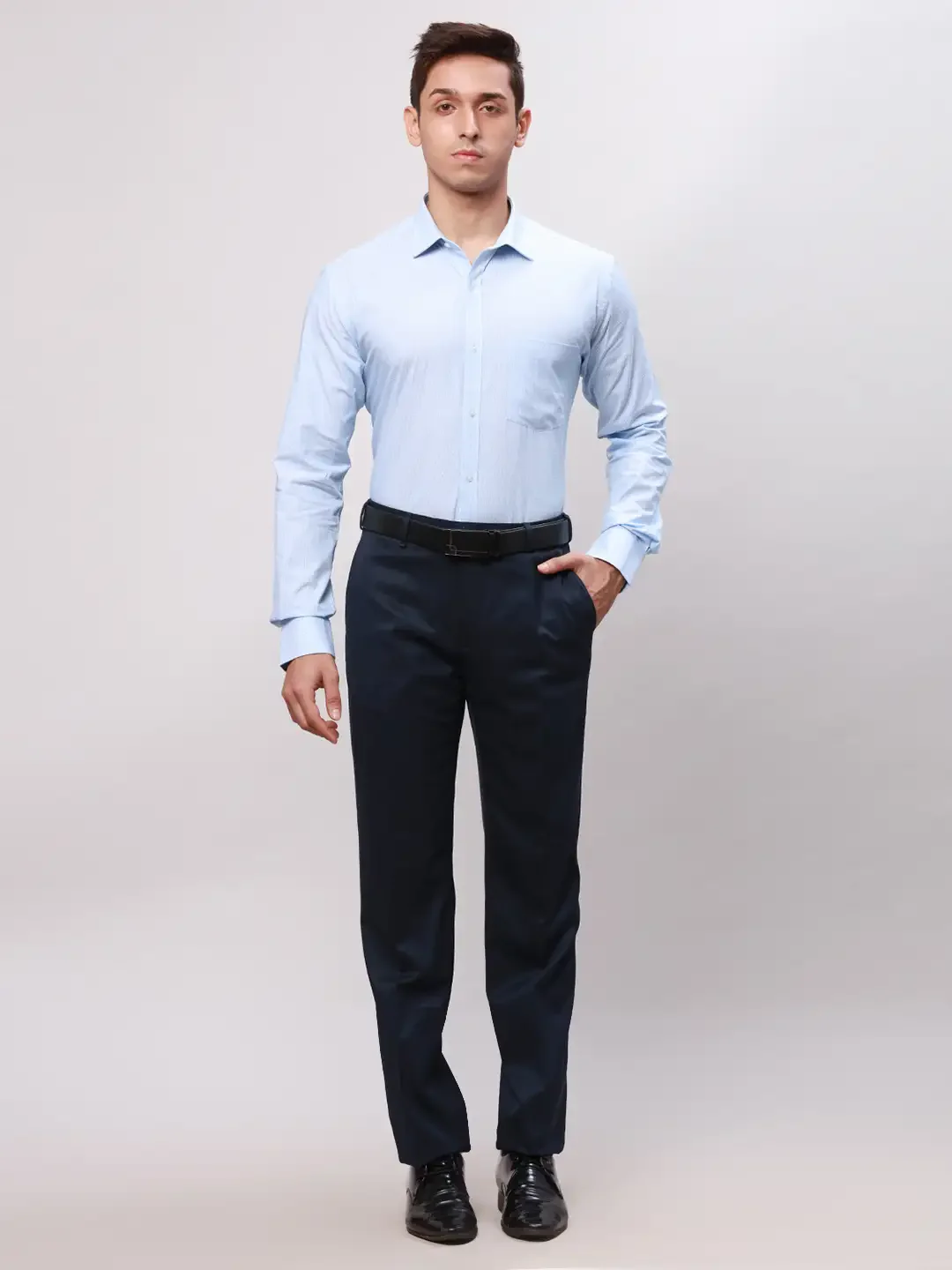 Park Avenue Men Blue Slim Fit Structure Cotton Shirts - Image 6