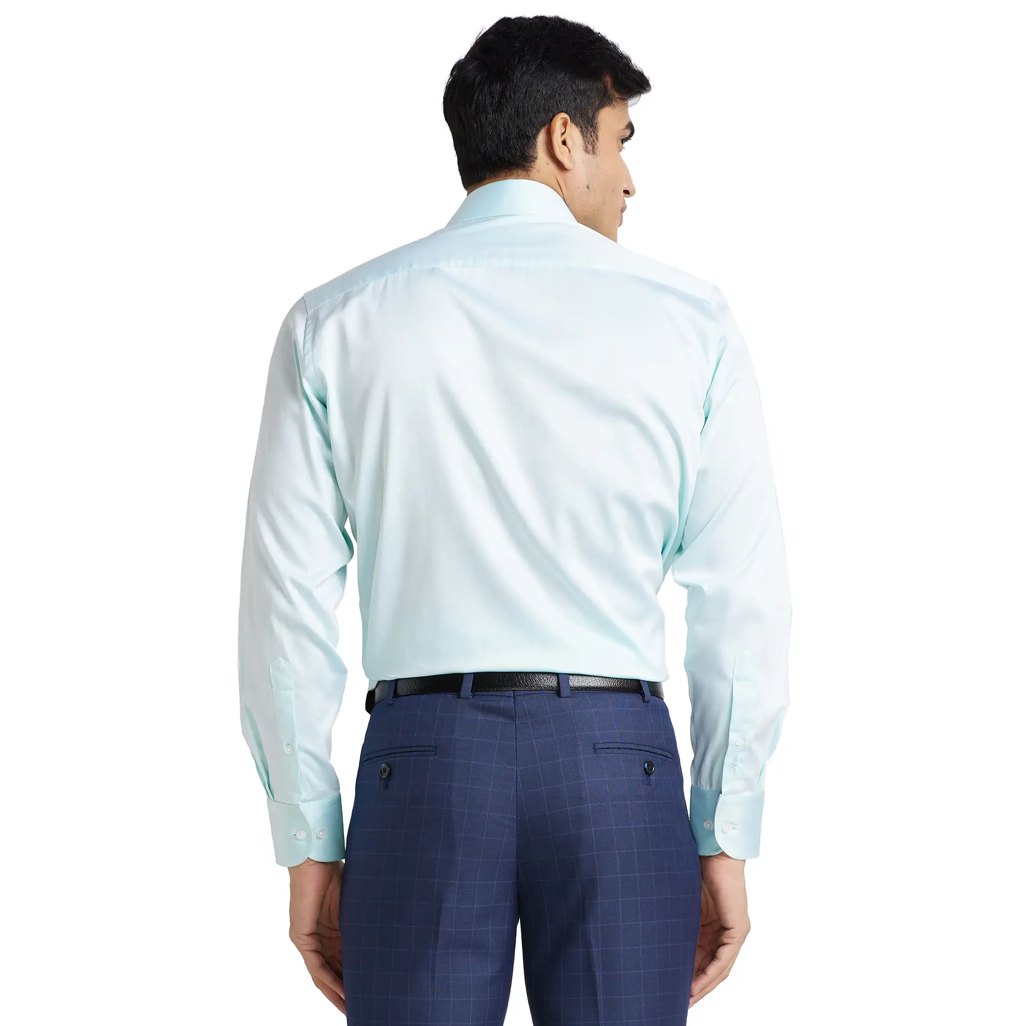 Park Avenue Men Blue Solid Luxus Fit Cotton Full Sleeve Shirt - Image 4