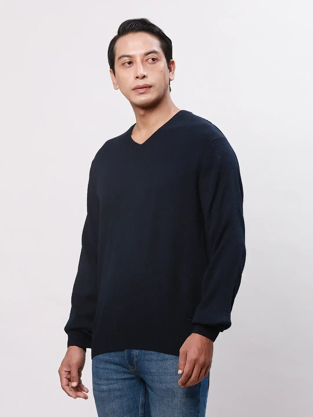 Park Avenue Men Blue Solid Regular Acrylic Full Sleeve Pullover - Image 3