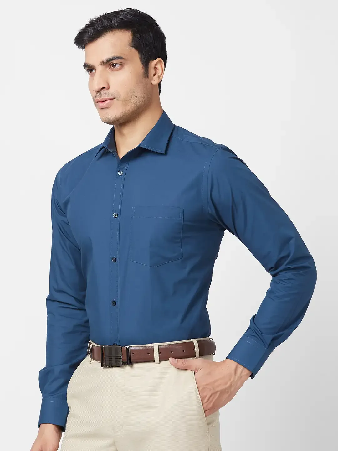 Park Avenue Men Blue Solid Slim Fit Cotton Blend Cutaway Collar Shirt - Image 3