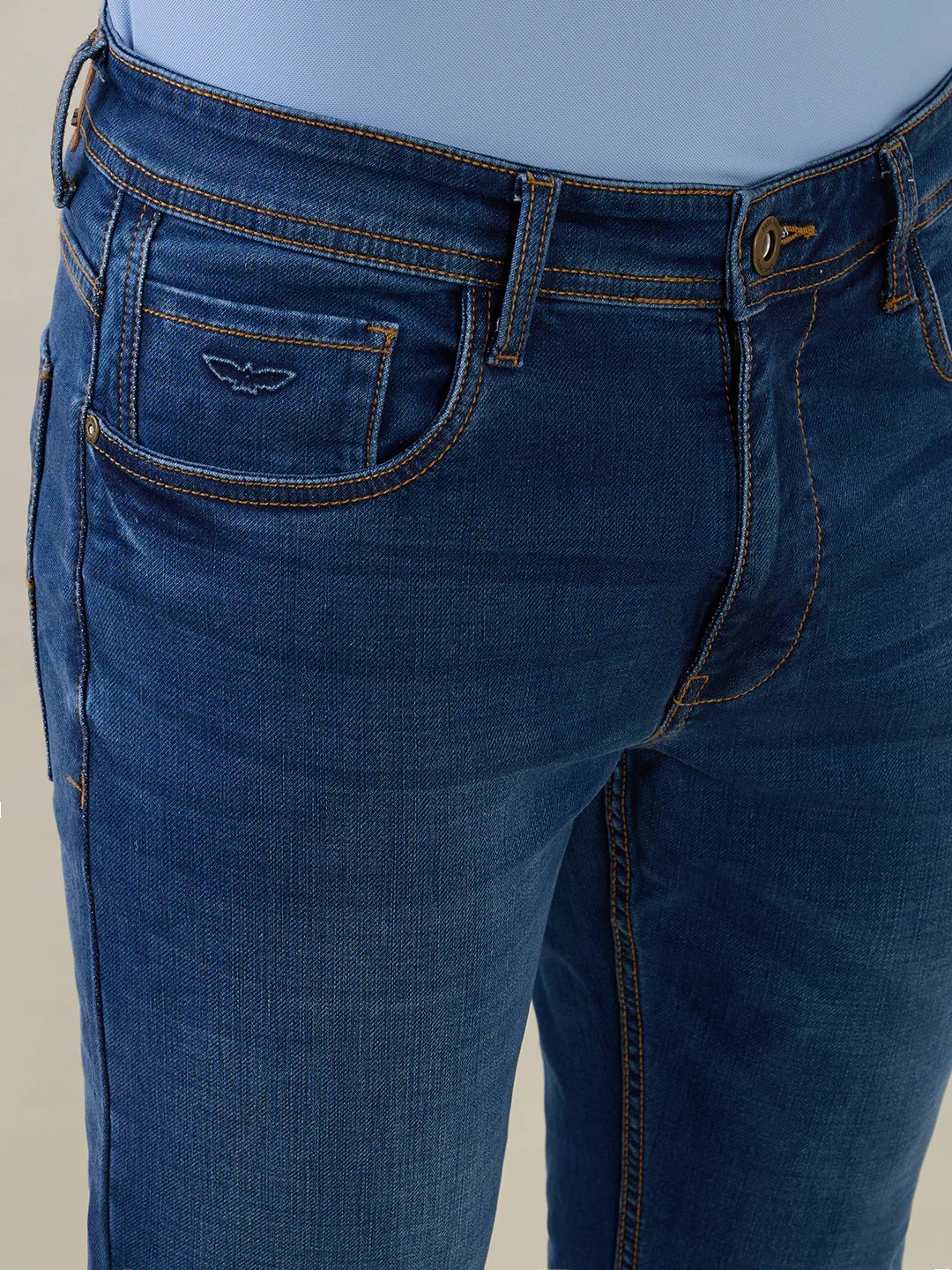 Park Avenue Men Blue Solid Slim Fit Cotton Blend Jeans - Image 6
