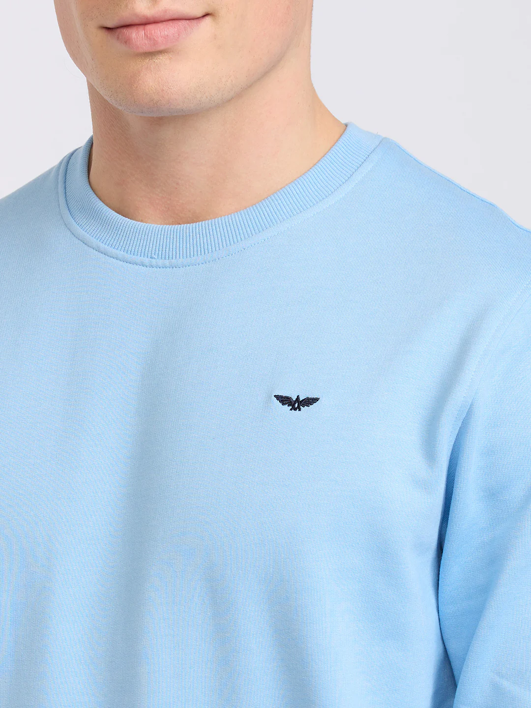Park Avenue Men Blue Solid Slim Fit Cotton Blend Round Neck Collar Sweatshirt - Image 6
