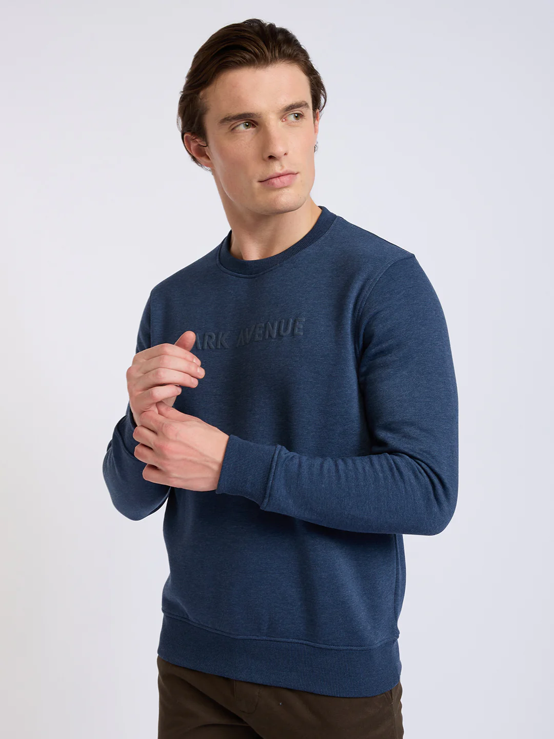 Park Avenue Men Blue Solid Slim Fit Cotton Blend Round Neck Collar Sweatshirt - Image 3