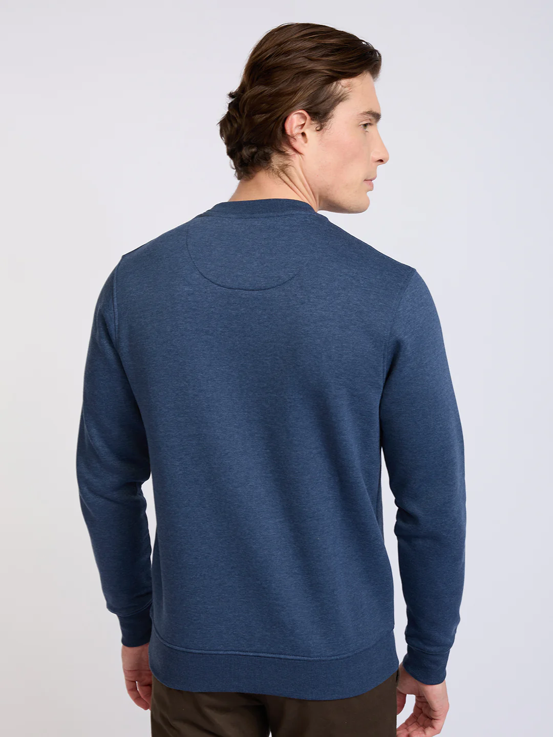 Park Avenue Men Blue Solid Slim Fit Cotton Blend Round Neck Collar Sweatshirt - Image 4