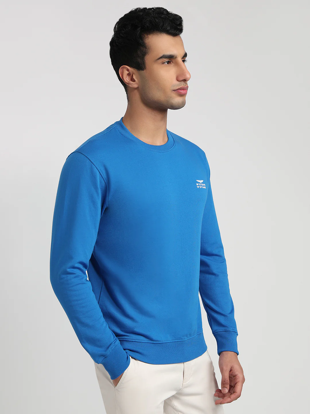 Park Avenue Men Blue Solid Slim Fit Cotton Blend Sweatshirt - Image 3