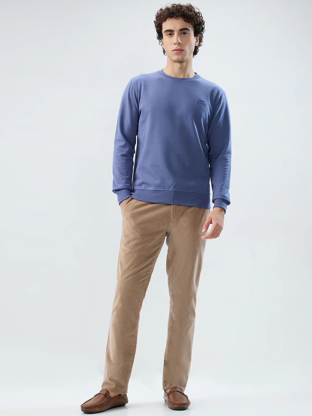 Park Avenue Men Blue Solid Slim Fit Cotton Blend Sweatshirt - Image 5