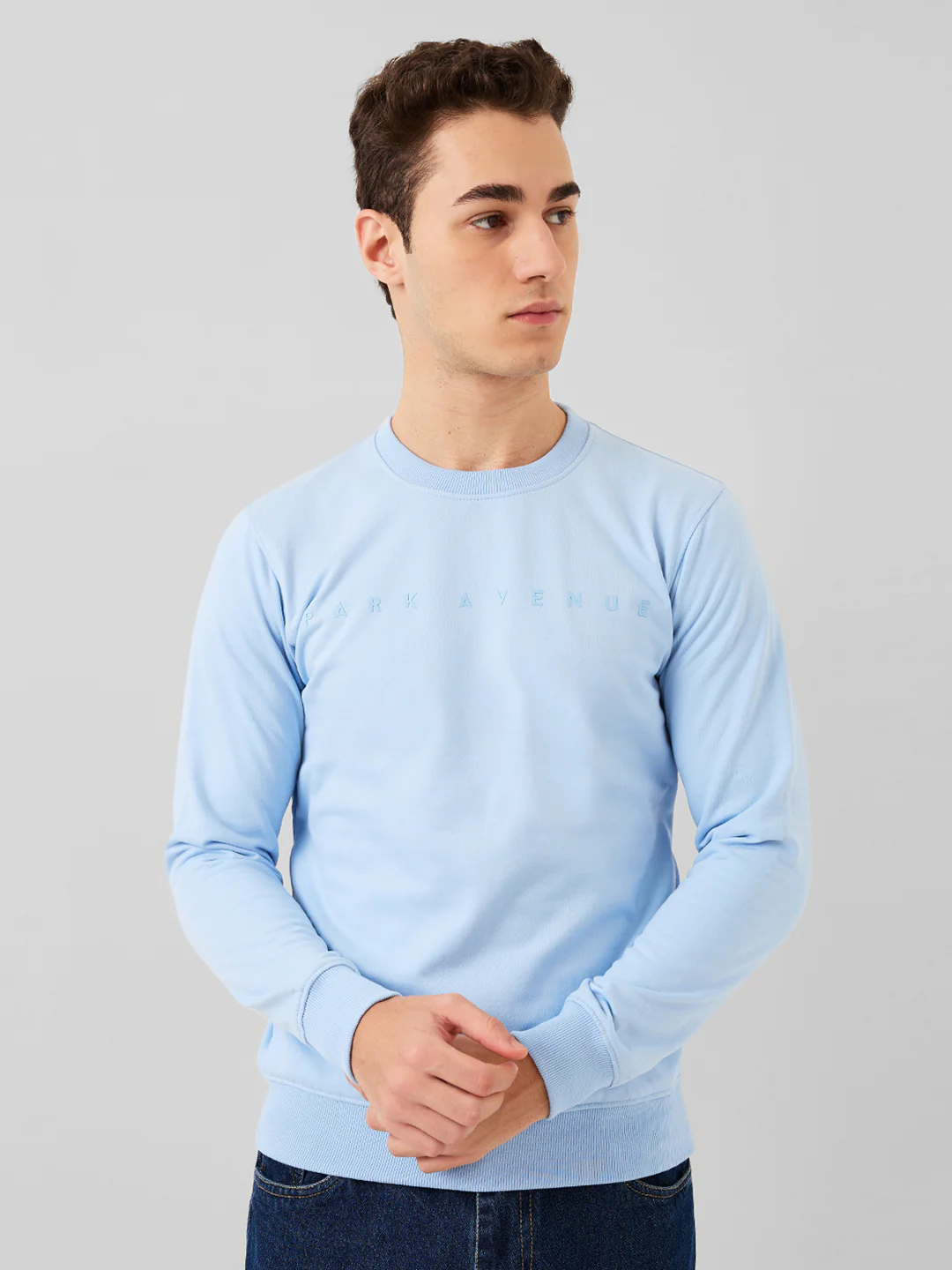 Park Avenue Men Blue Solid Slim Fit Cotton Blend Sweatshirt
